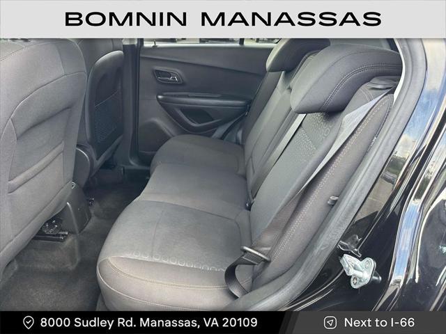 Photo of 2020 Black Chevrolet Trax