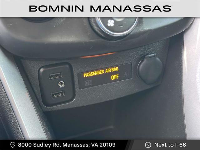 Photo of 2020 Black Chevrolet Trax