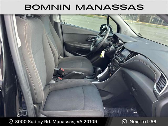 Photo of 2020 Black Chevrolet Trax