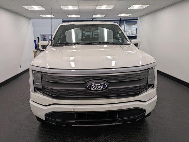 Photo of 2024 Star White Ford F-150 Lightning