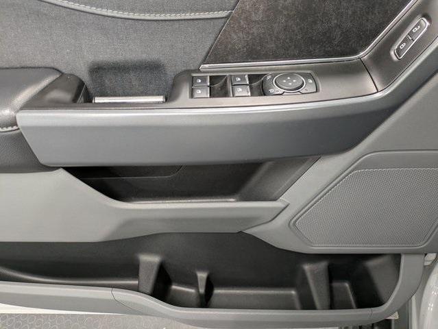 Photo of 2024 Avalanche Ford F-150 Lightning