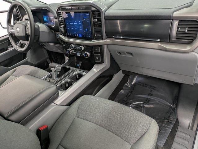 Photo of 2024 Avalanche Ford F-150 Lightning