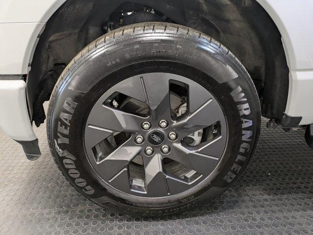 Photo of 2024 Avalanche Ford F-150 Lightning