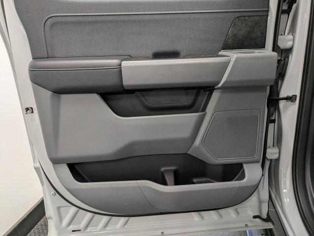 Photo of 2024 Avalanche Ford F-150 Lightning