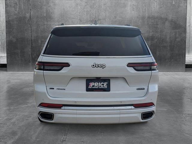 Photo of 2023 Bright White Clearcoat Jeep Grand Cherokee L