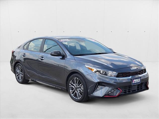 Photo of 2024 Gravity Gray Kia Forte