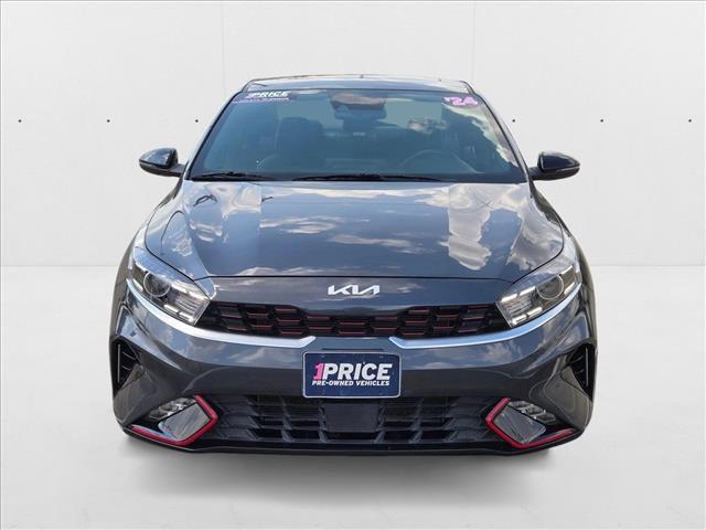 Photo of 2024 Gravity Gray Kia Forte