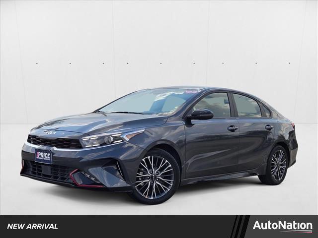 Photo of 2024 Gravity Gray Kia Forte