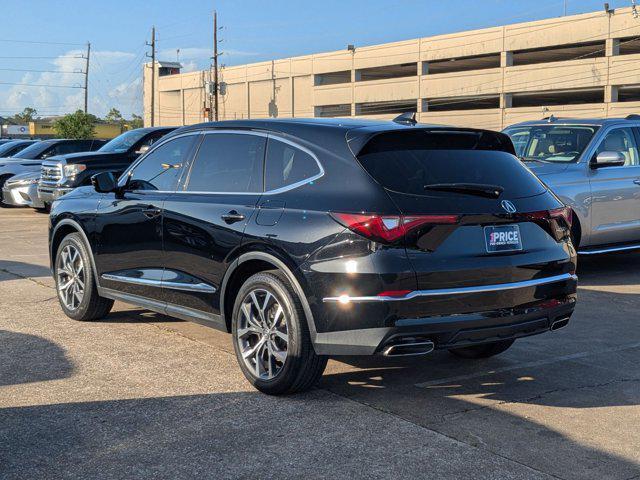 Photo of 2022 Silver/Gray Acura MDX