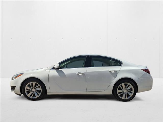 Photo of 2017 Summit White Buick Regal