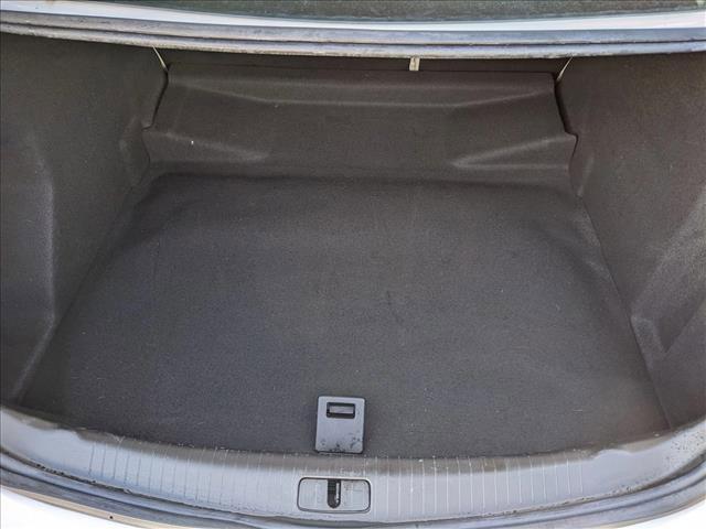 Photo of 2017 Summit White Buick Regal