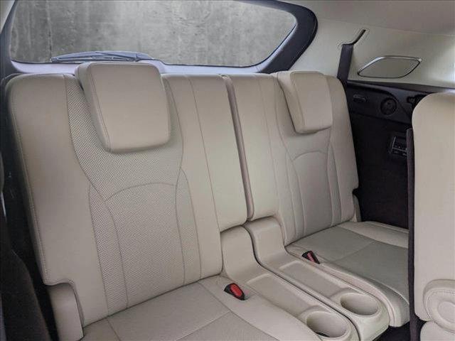 Photo of 2019 Eminent White Pearl Lexus RX 350L