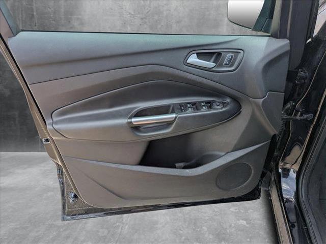 Photo of 2017 Shadow Black Ford Escape
