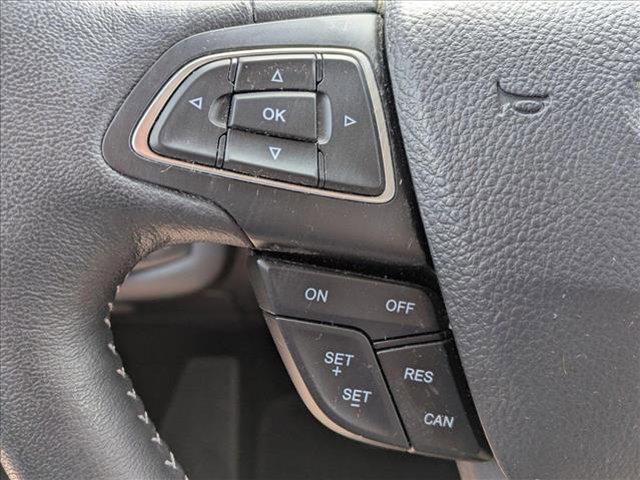 Photo of 2017 Shadow Black Ford Escape