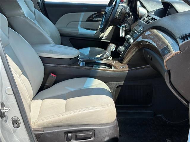 Photo of 2013 Palladium Metallic Acura MDX