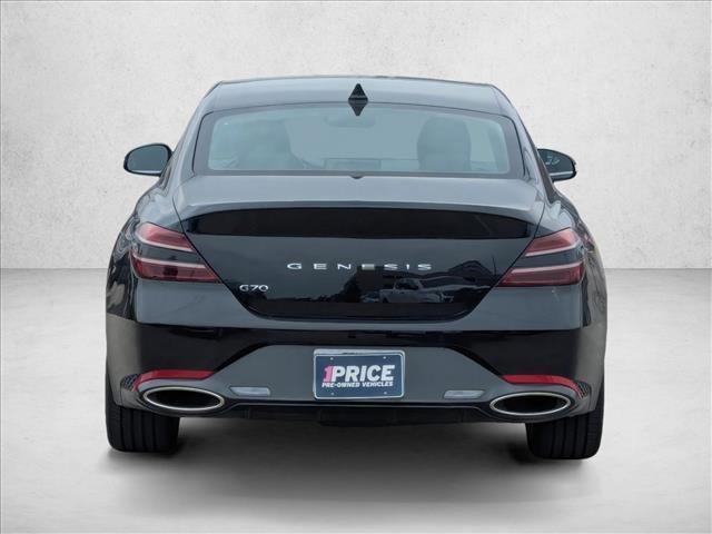 Photo of 2025 Vik Black Genesis G70