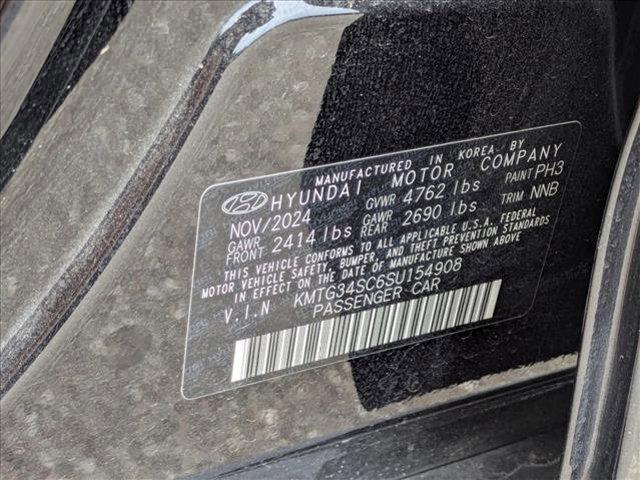 Photo of 2025 Vik Black Genesis G70