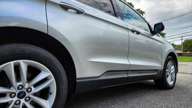 Photo of 2015 Ingot Silver Metallic Ford Edge