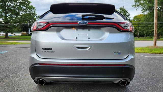 Photo of 2015 Ingot Silver Metallic Ford Edge
