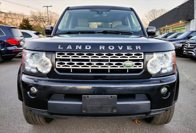 Photo of 2012 Black Land Rover LR4