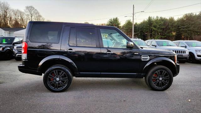 Photo of 2012 Black Land Rover LR4