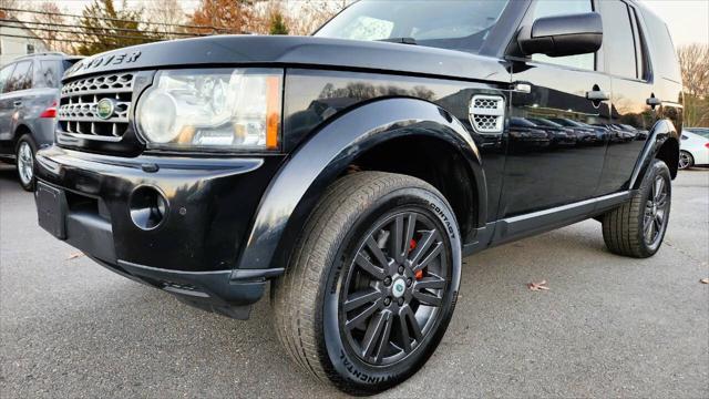 Photo of 2012 Black Land Rover LR4