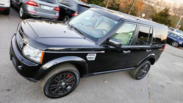 Photo of 2012 Black Land Rover LR4