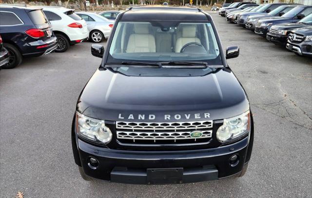 Photo of 2012 Black Land Rover LR4