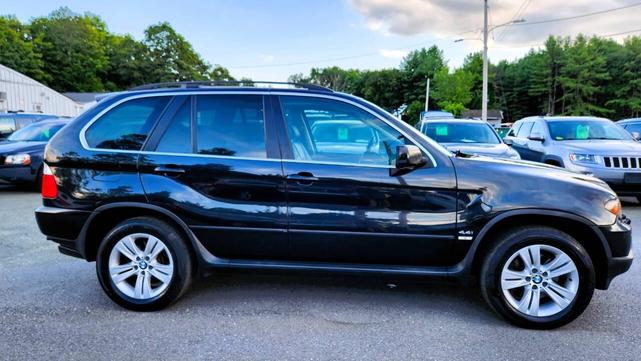 Photo of 2006 Jet Black BMW X5