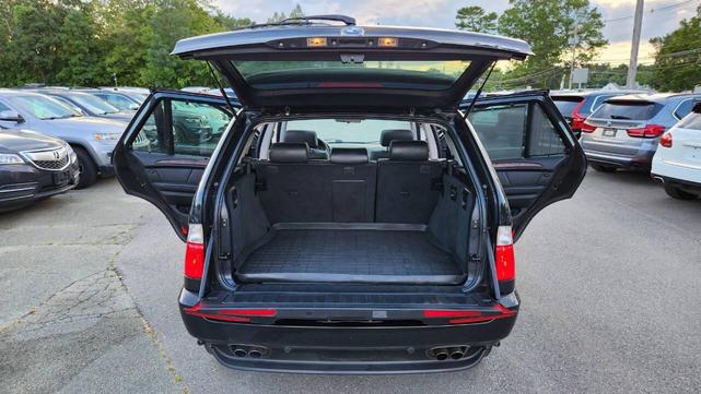 Photo of 2006 Jet Black BMW X5