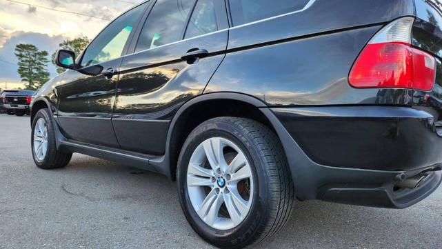 Photo of 2006 Jet Black BMW X5