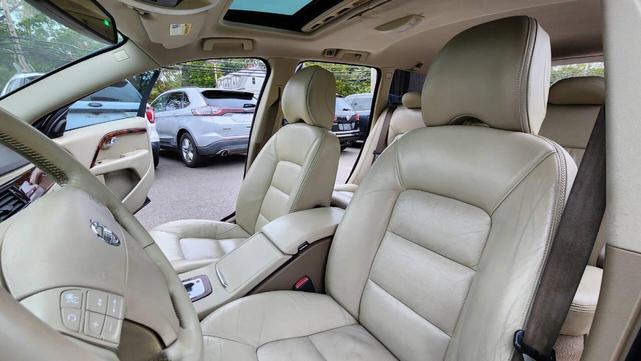 Photo of 2008 Black Volvo XC70