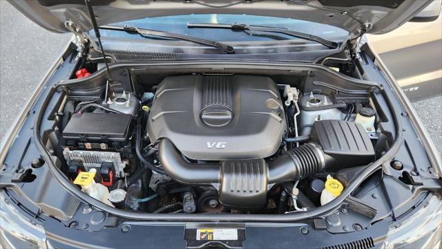 Photo of 2015 Gray Jeep Grand Cherokee