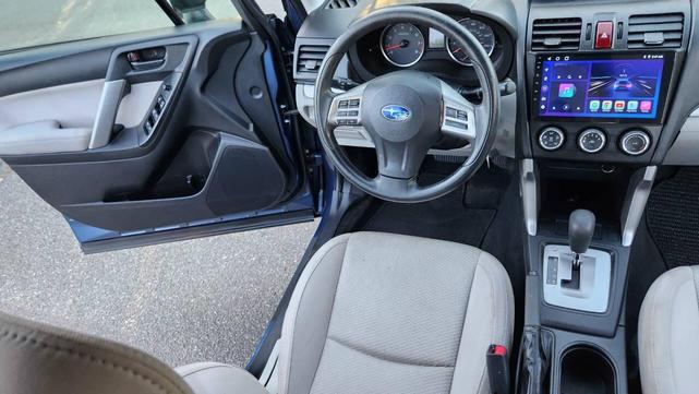 Photo of 2014 Marine Blue Pearl Subaru Forester