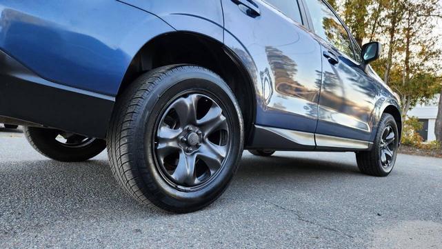 Photo of 2014 Marine Blue Pearl Subaru Forester
