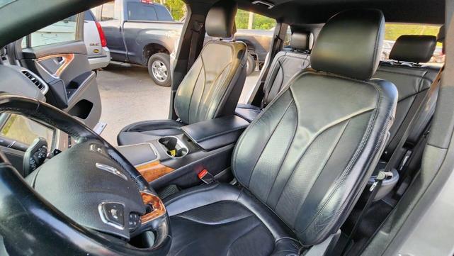 Photo of 2016 Ingot Silver Metallic Lincoln MKX