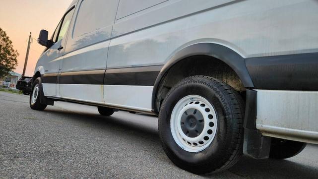 Photo of 2015 Arctic White Mercedes-Benz Sprinter