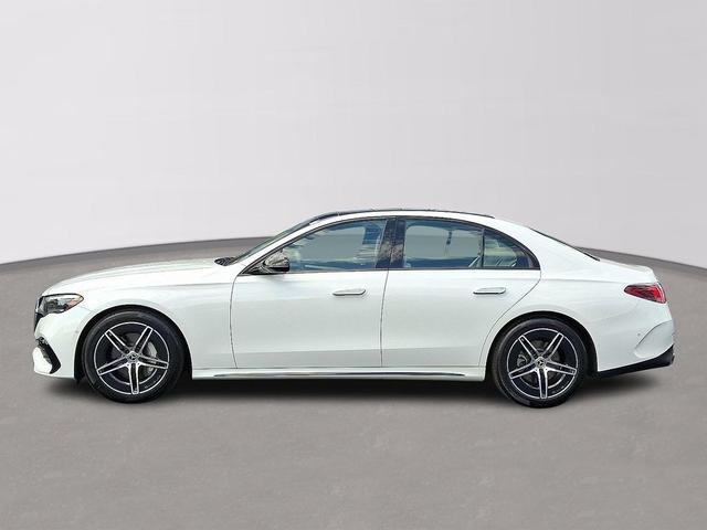 Photo of 2025 MANUFAKTUR Moonlight White Metallic Mercedes-Benz E-Class