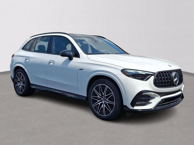 Photo of 2025 Polar White Mercedes-Benz AMG GLC 43