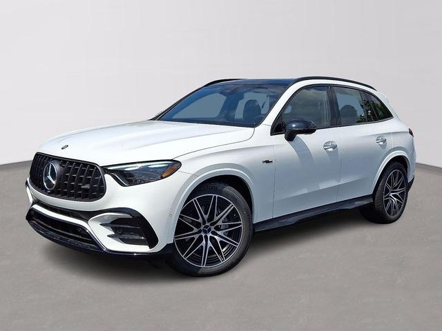 Photo of 2025 Polar White Mercedes-Benz AMG GLC 43