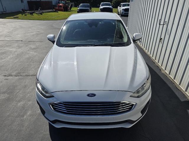 Photo of 2020 Oxford White Ford Fusion