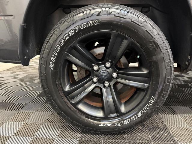 Photo of 2017 Granite Crystal Metallic RAM 1500
