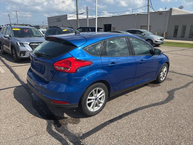 Photo of 2018 Lightning Blue Metallic Ford Focus