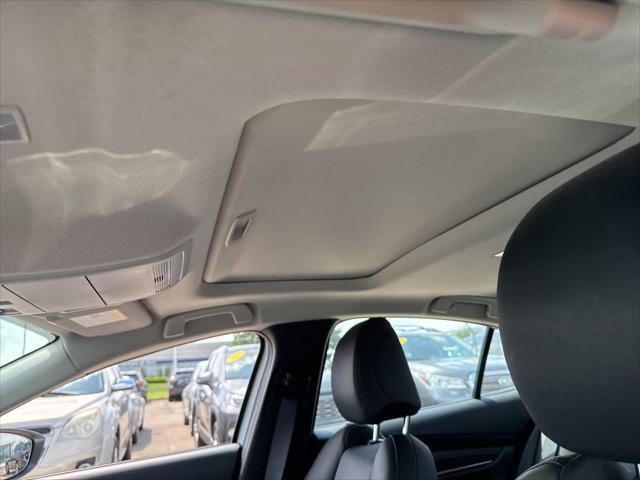 Photo of 2021 Snowflake White Pearl Mica Mazda Mazda3
