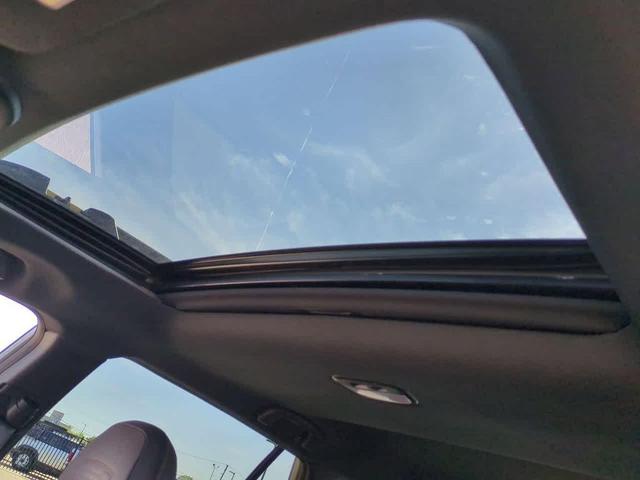 Photo of 2023 Crystal White Pearl Subaru Outback