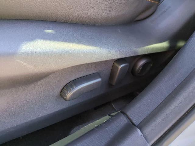Photo of 2023 Crystal White Pearl Subaru Outback