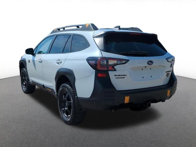 Photo of 2023 Crystal White Pearl Subaru Outback