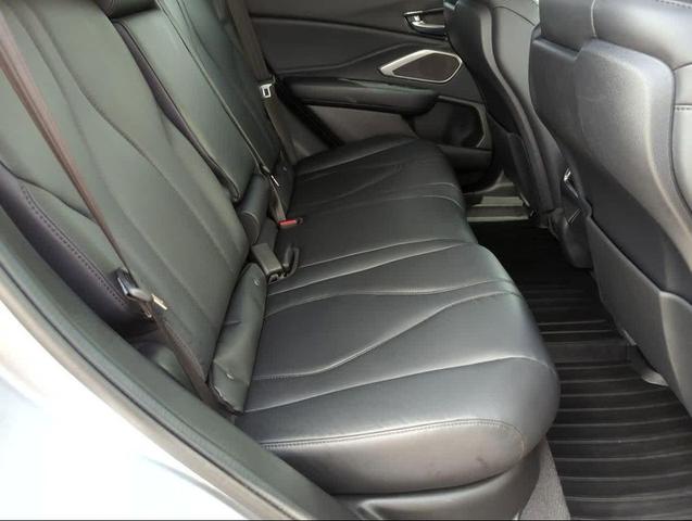 Photo of 2019 Lunar Silver Metallic Acura RDX