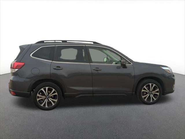 Photo of 2020 Magnetite Gray Metallic Subaru Forester