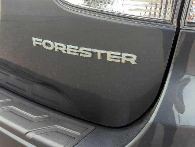 Photo of 2020 Magnetite Gray Metallic Subaru Forester